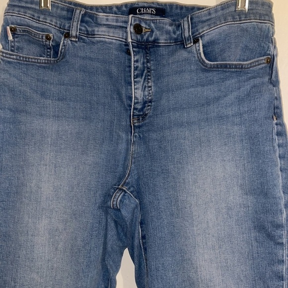 🌹CHAPS STRETCHY KNEE JEANS - Picture 2 of 5